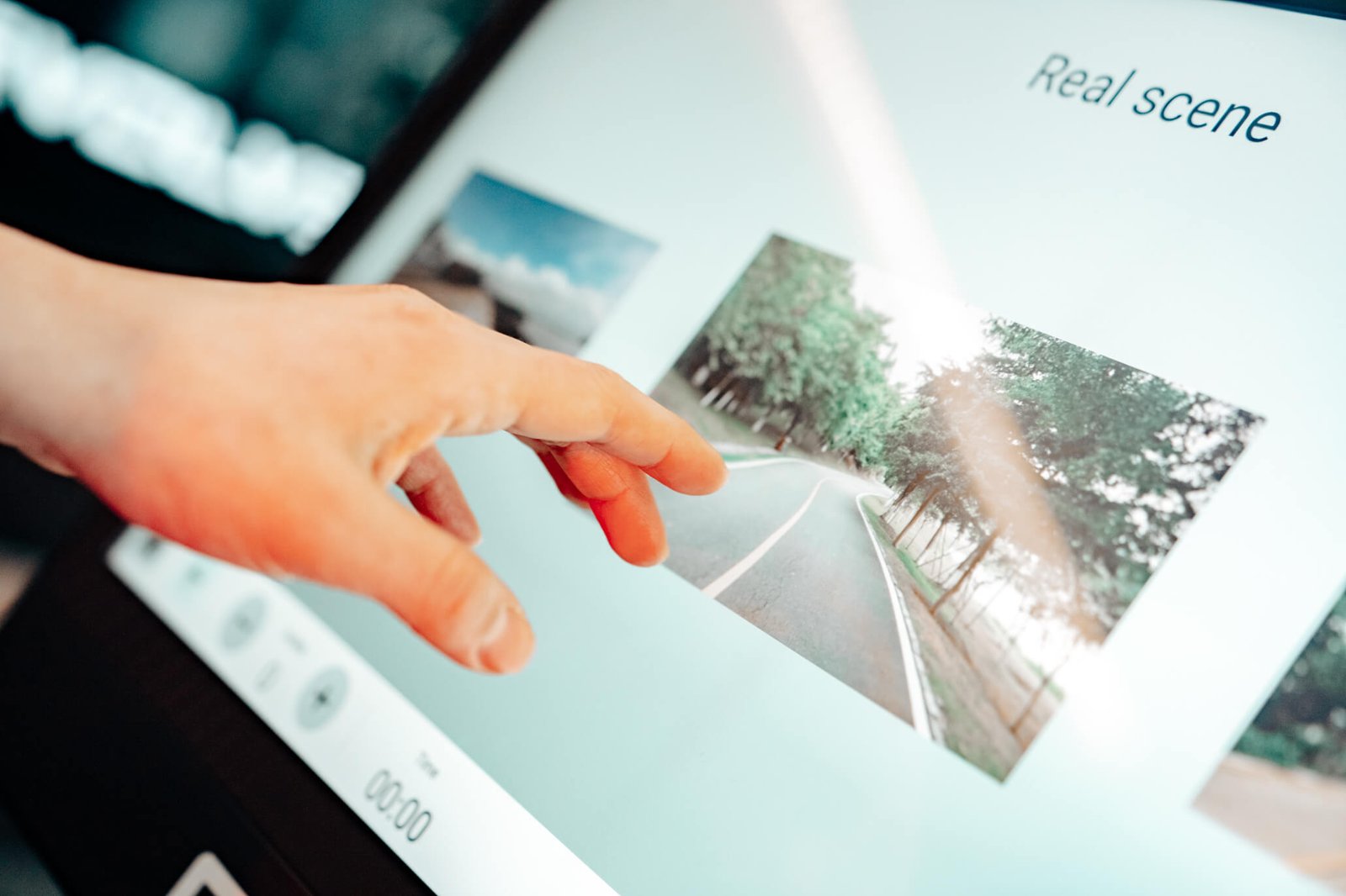 Tapis de course Evolve avec console TFT 23,8 pouces