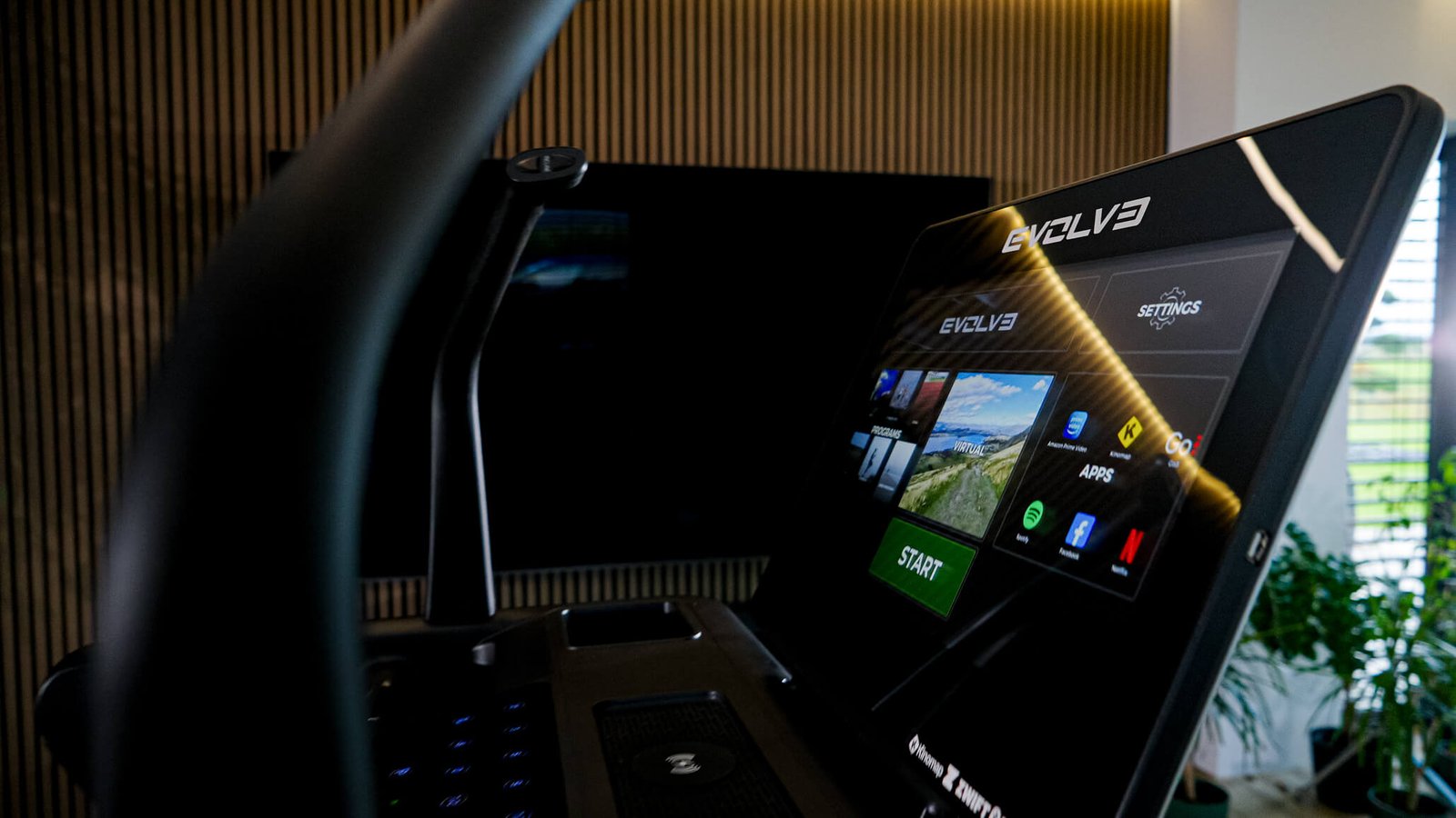 Evolve loopband met 21,5'' console en helling 48% (225-TFT)