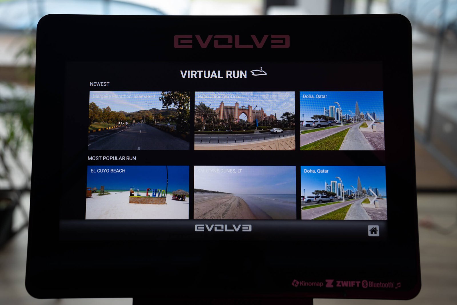 Evolve loopband met 21,5'' console en helling 48% (225-TFT)